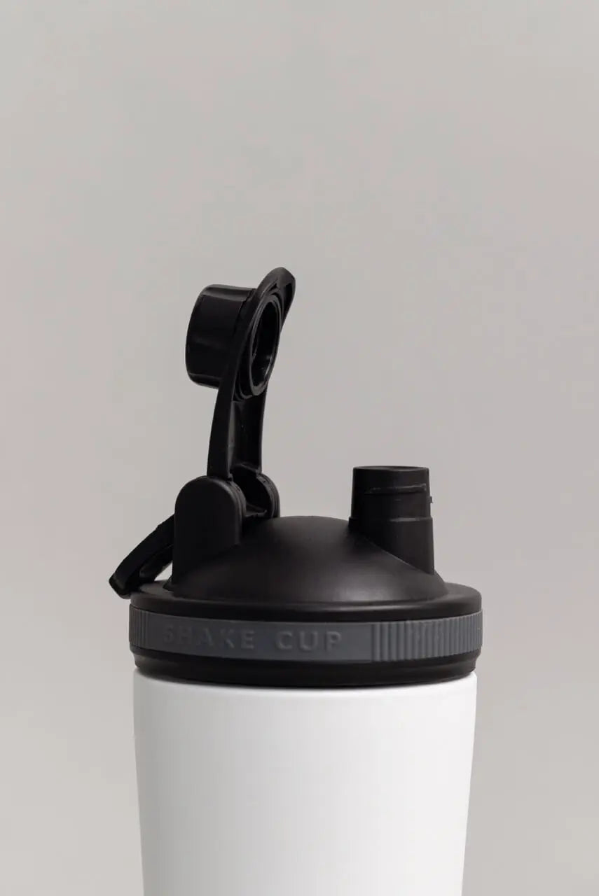Double-wall Insulated Protein Shaker Lid | Roam